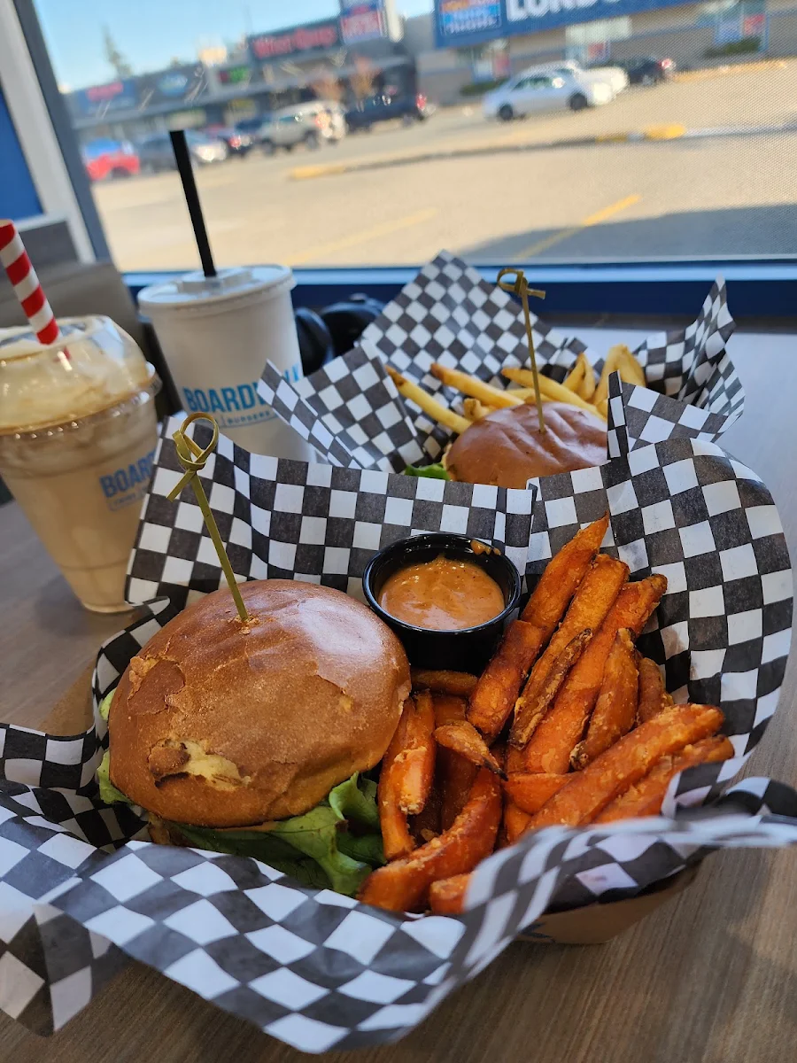 Food & drink, Boardwalk Burgers - Abbotsford South Fraser Way