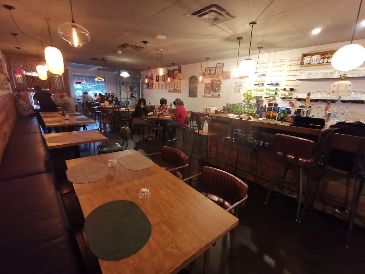 Vibe, TORA Sushi Paris (호랑이식당)