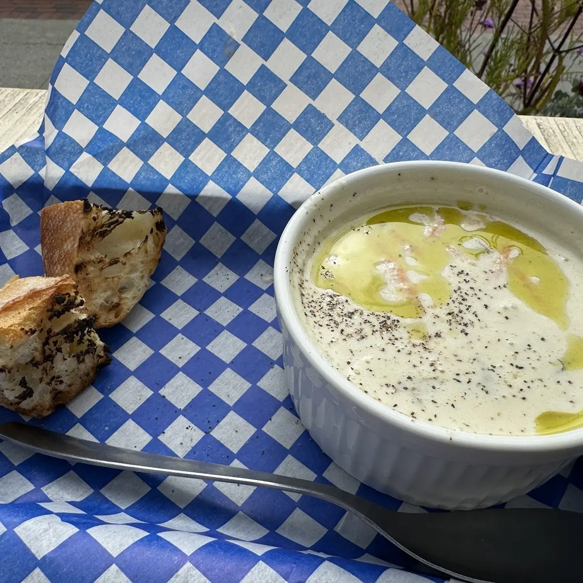 Food & drink, Char And Chowder