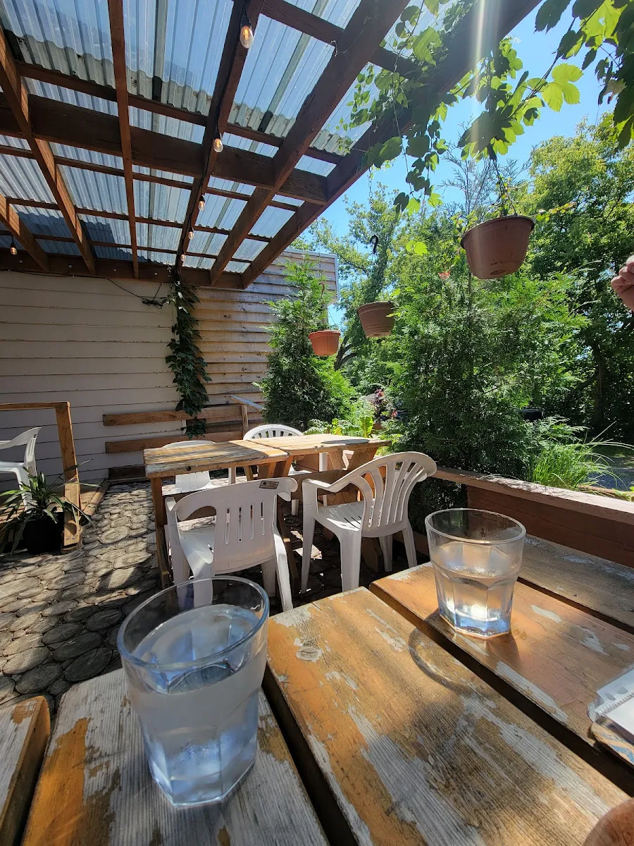 Vibe, L'Imposteur Resto-Traiteur Flexi-Végé