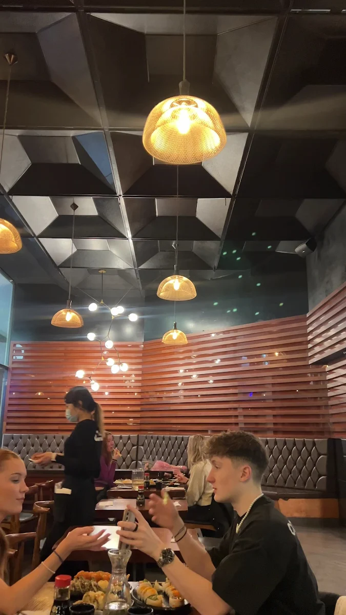 Vibe, Sushi California