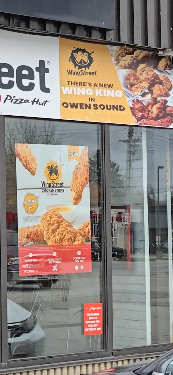 Menu, Pizza Hut