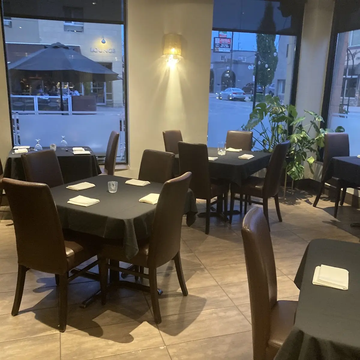Vibe, La Contessa Ristorante