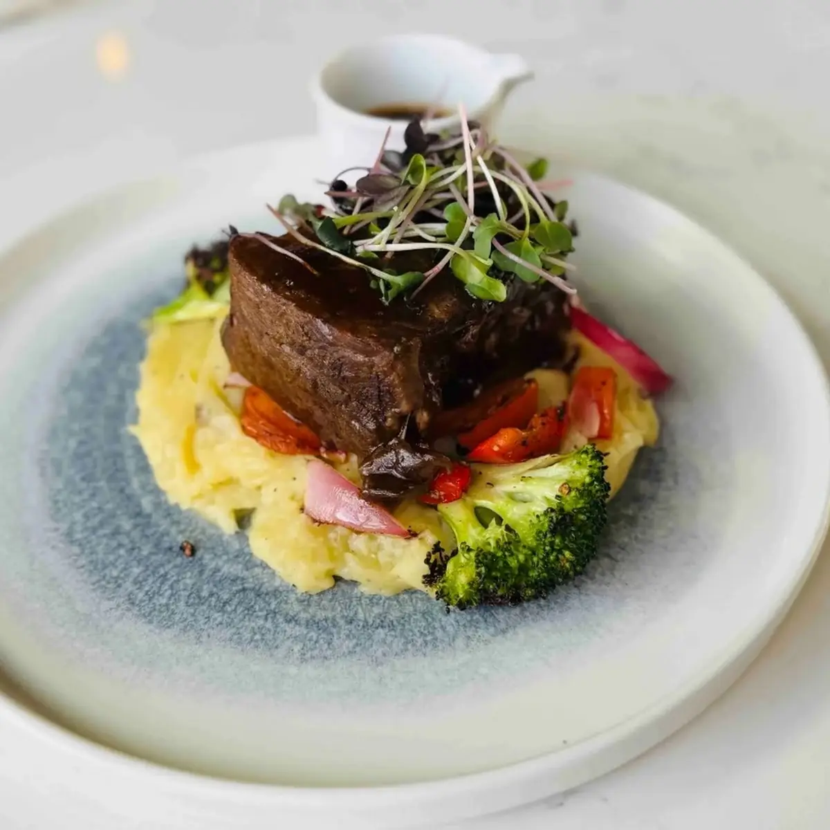 Food & drink, The Table Bistro