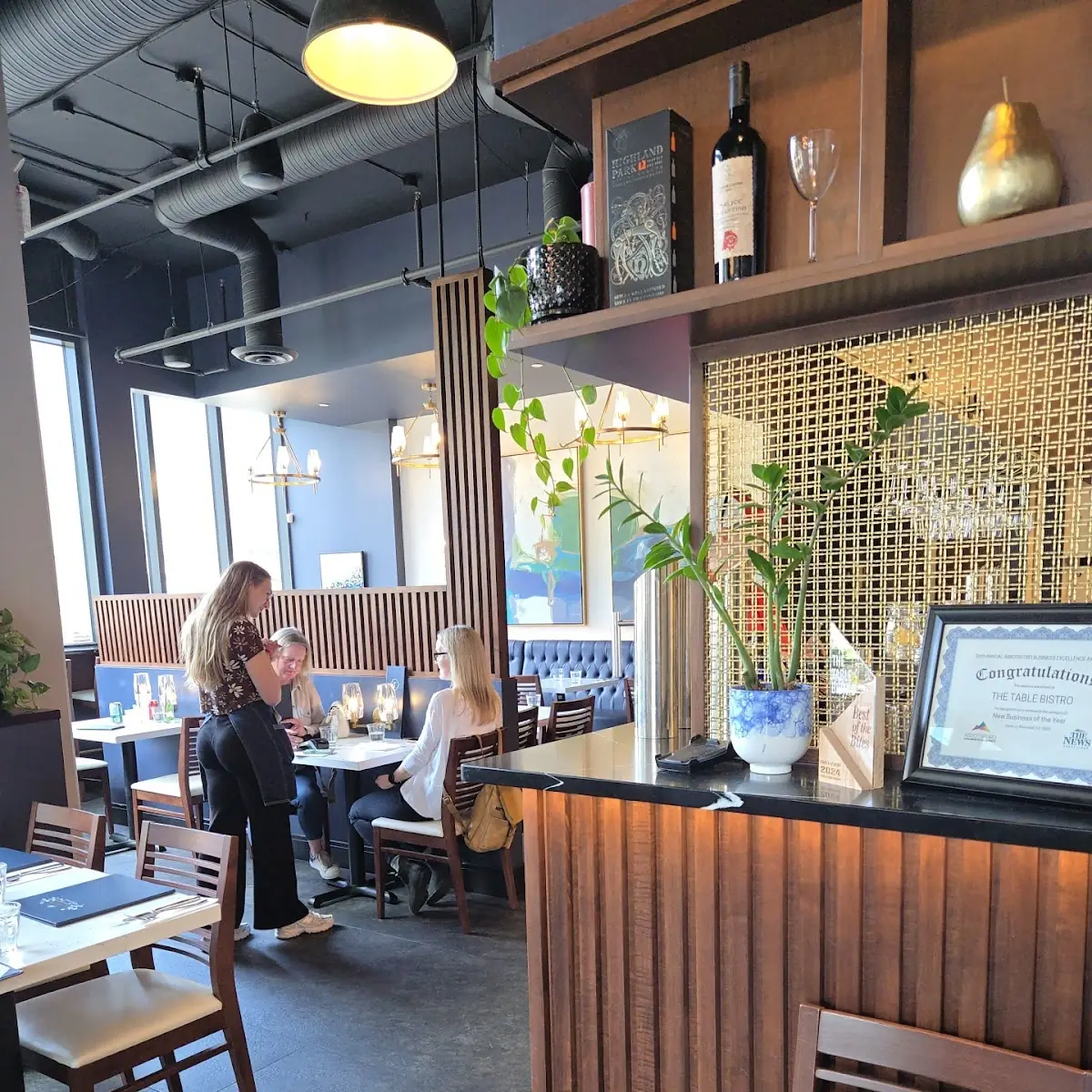Vibe, The Table Bistro