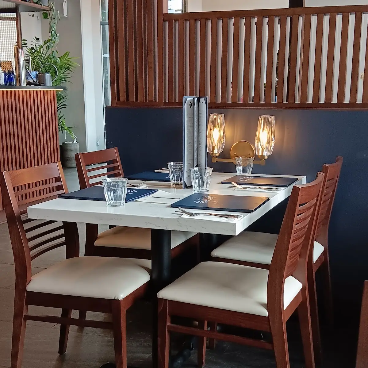 Vibe, The Table Bistro