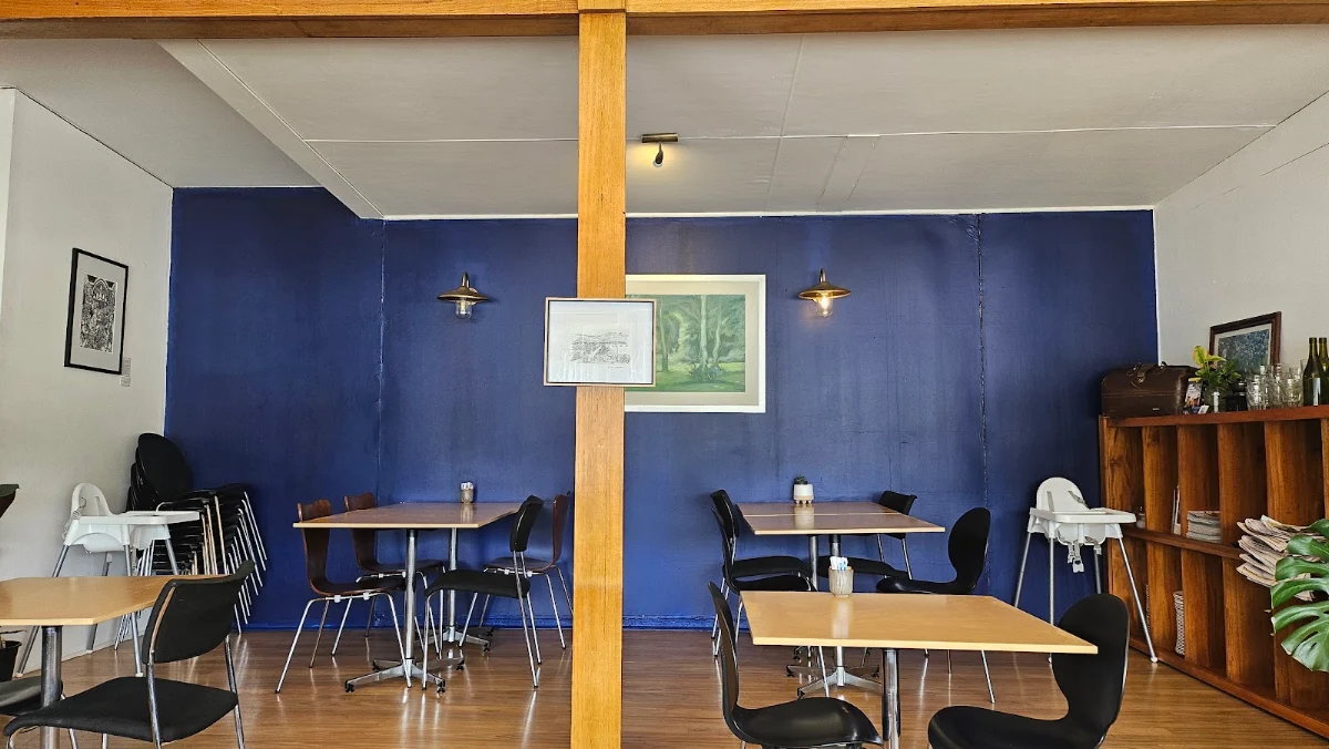 Vibe, Kettering Cafe