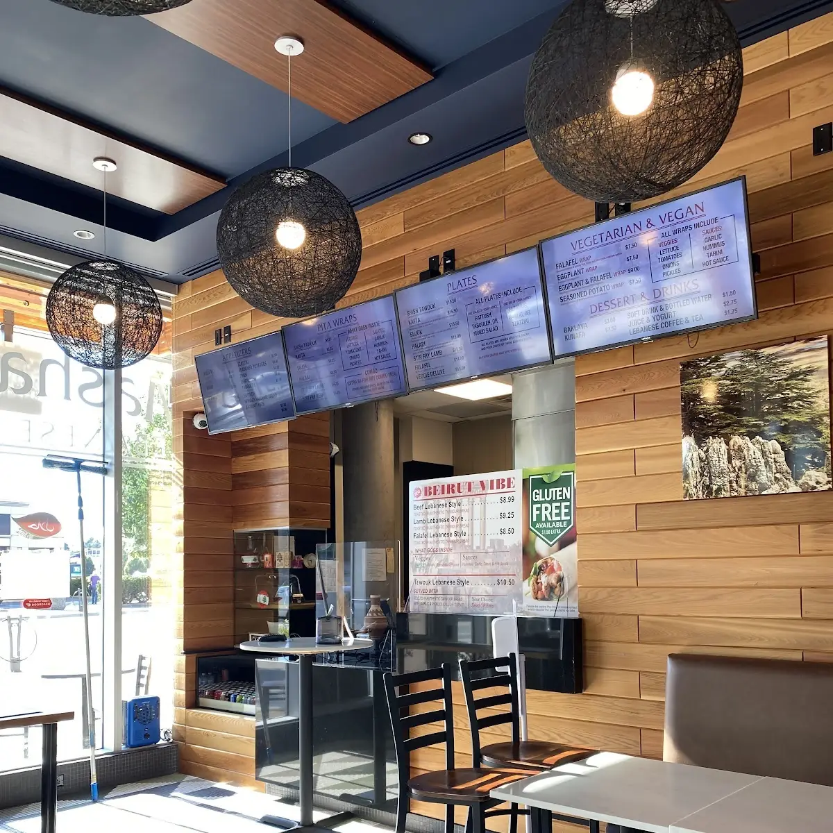 Vibe, Mashawee Lebanese Grill (Crispy Falafel)