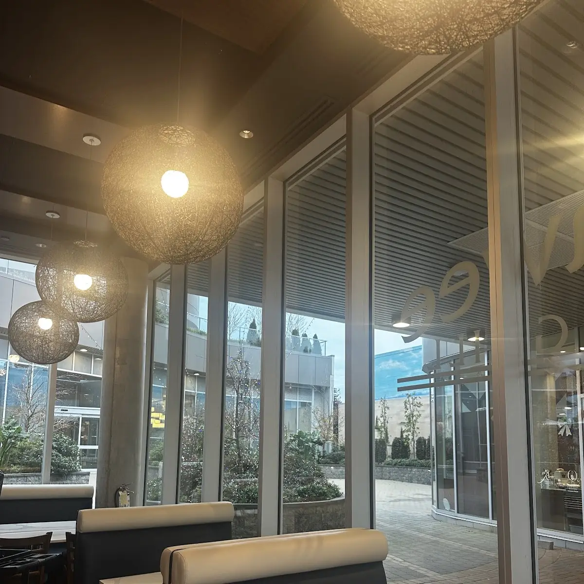 Vibe, Mashawee Lebanese Grill (Crispy Falafel)