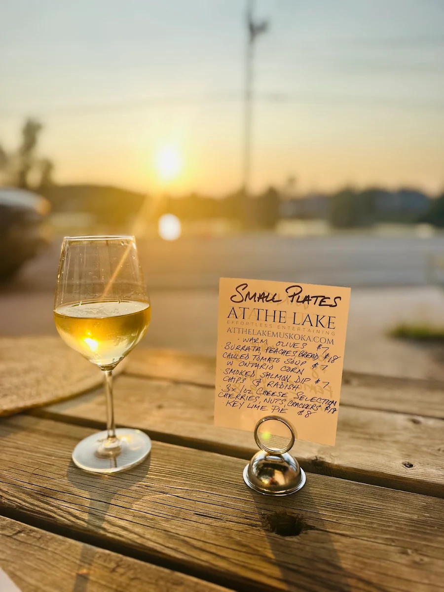 Menu, AT THE LAKE Kearney
