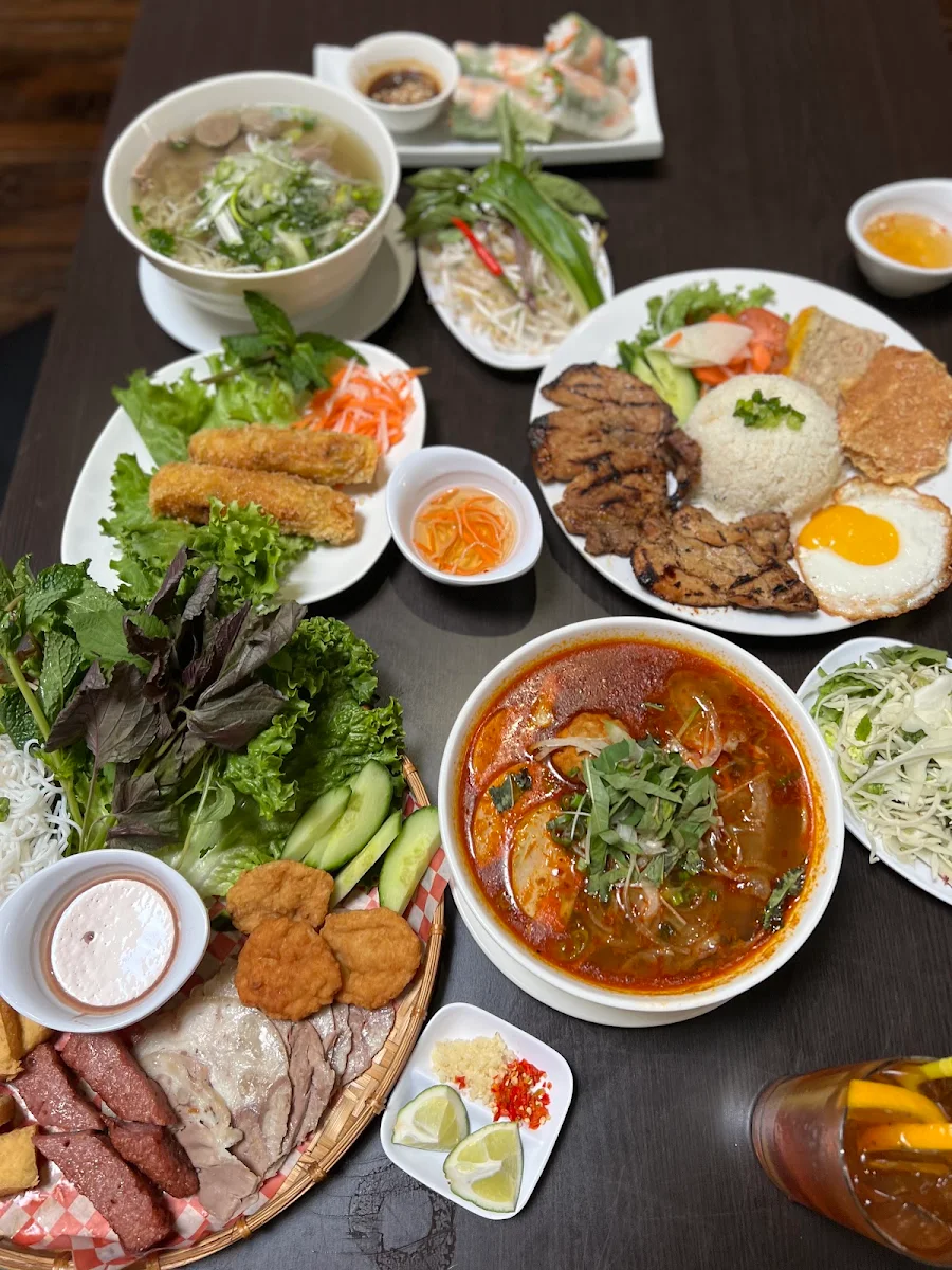 Food & drink, PHO NON LA