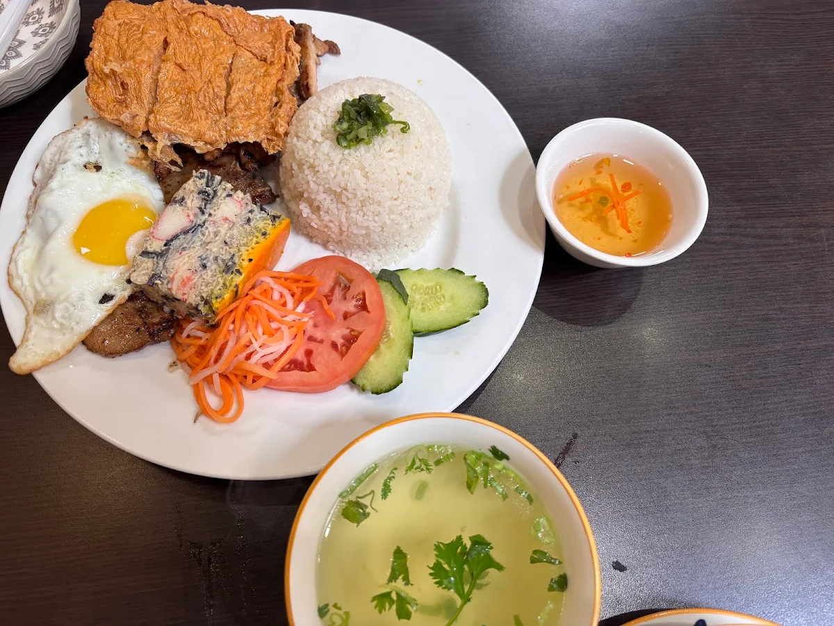 Food & drink, PHO NON LA
