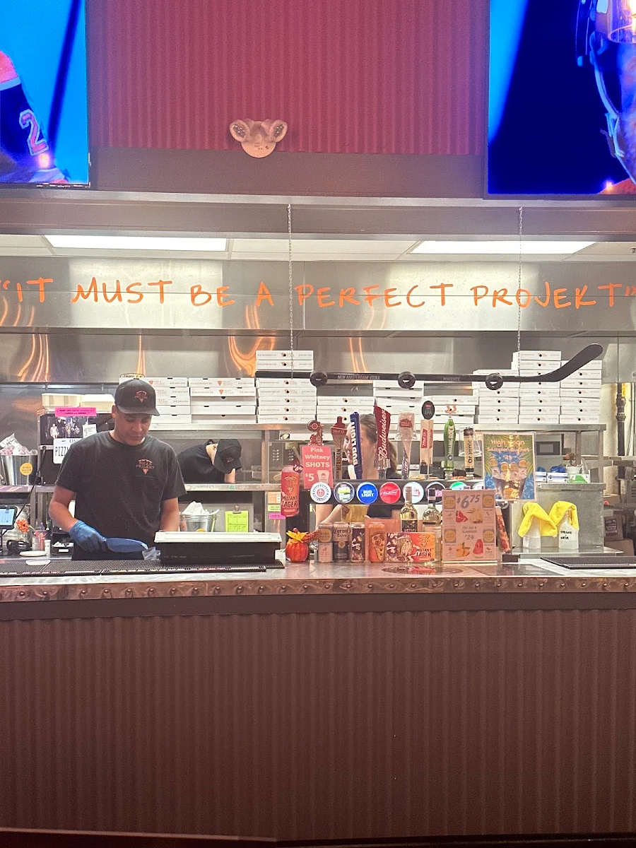 Vibe, Pizza Projekt