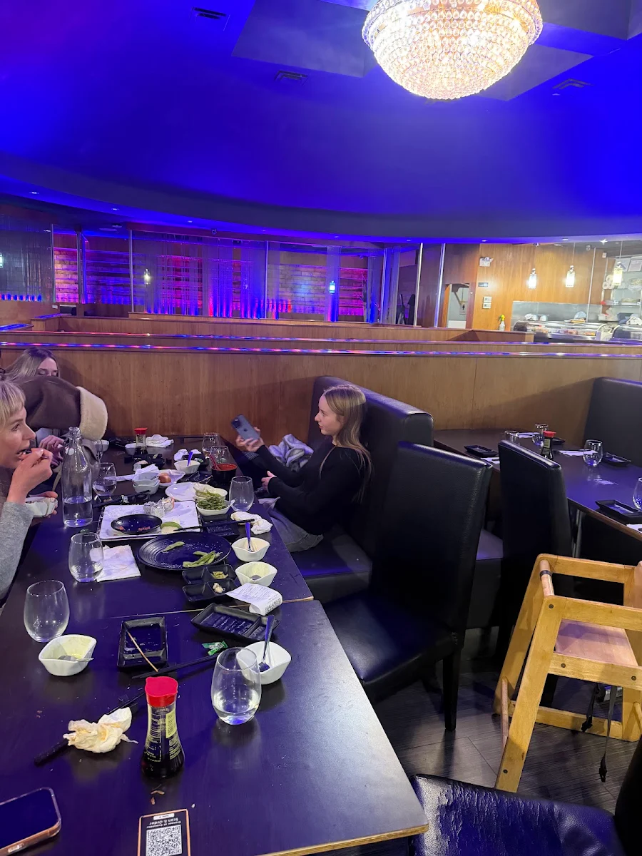 Vibe, Sushi Hin