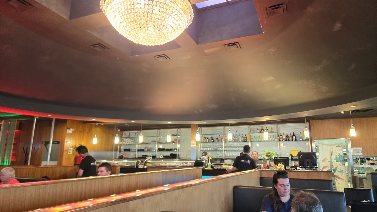 Vibe, Sushi Hin