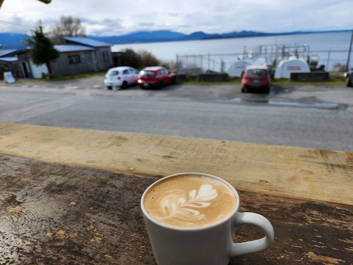 Food & drink, Coho Joe Cafe & BnB