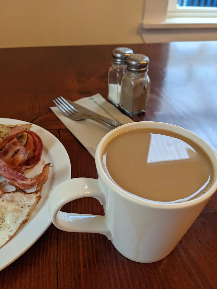 Food & drink, Coho Joe Cafe & BnB