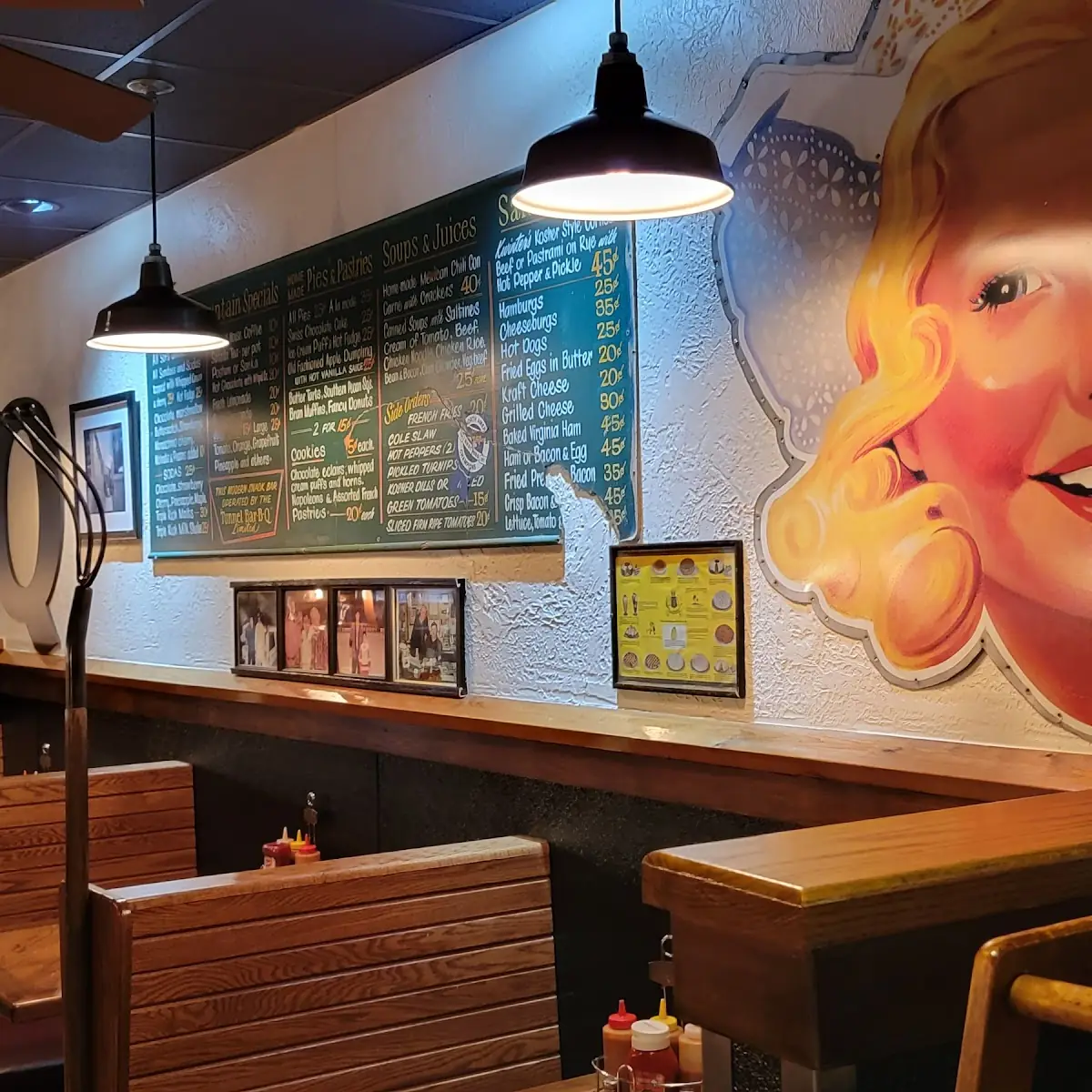 Vibe, Tommy's Bar-B-Q