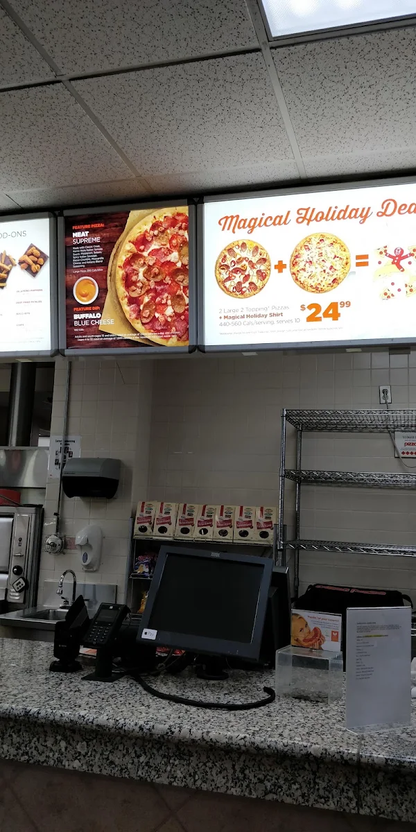 Menu, Pizza Pizza