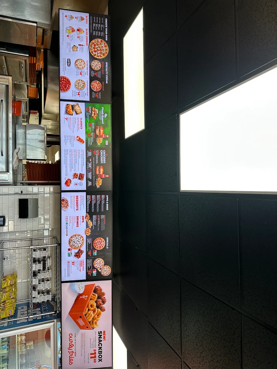 Vibe, Pizza Pizza