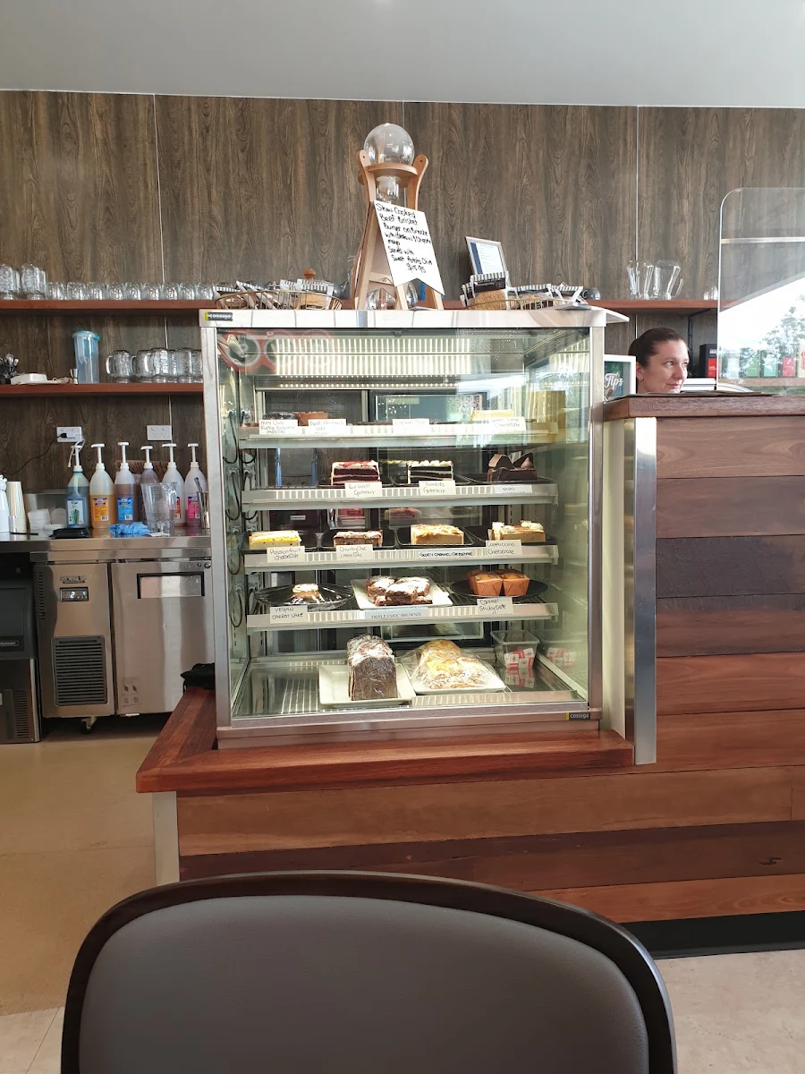 Vibe, Cornerstone Cafe