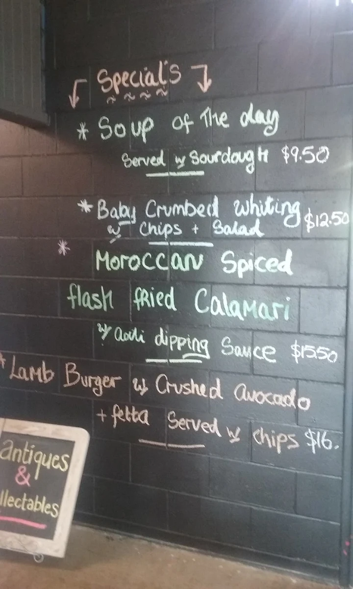 Menu, Fare Cravin' cafe
