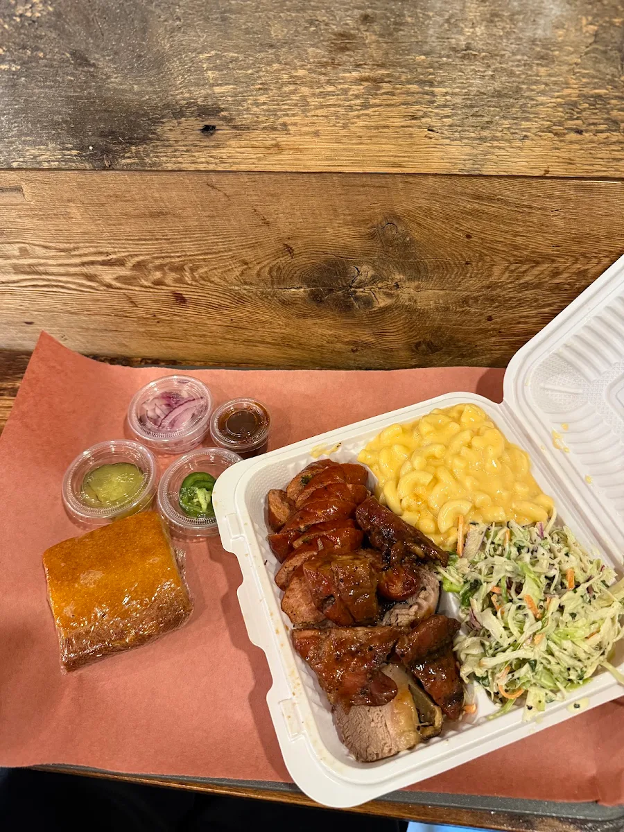 Food & drink, Beach Hill Smokehouse Downtown