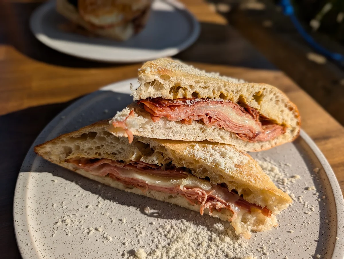 Food & drink, Lagune Artisan