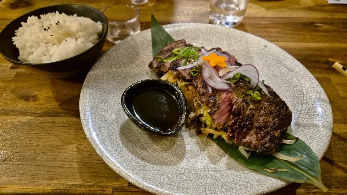 Food & drink, Momiji