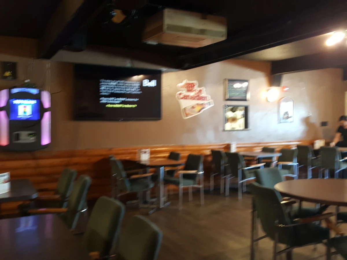 Vibe, Richer Tavern and resturant