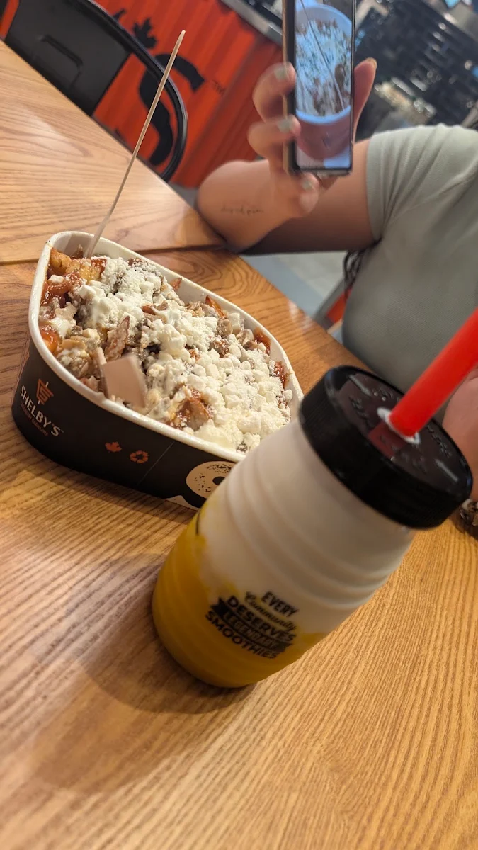 Food & drink, Shelby's Legendary Shawarma