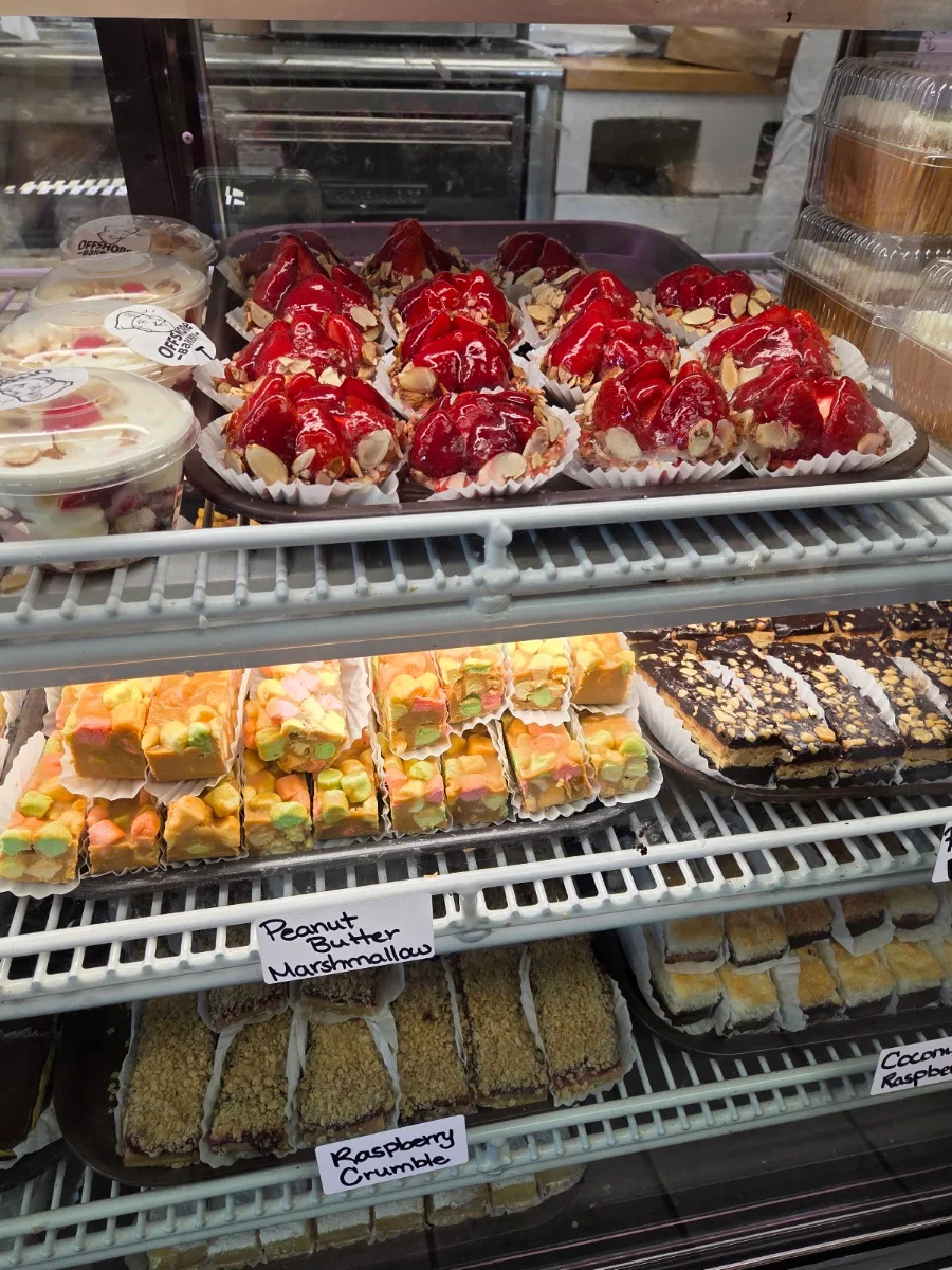 Vibe, Offshore Bakery