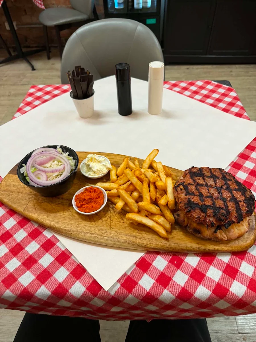 Food & drink, Divini Restaurant & Cafe