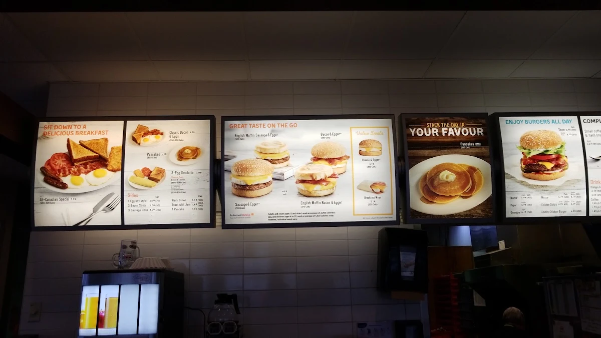 Menu, A&W Canada