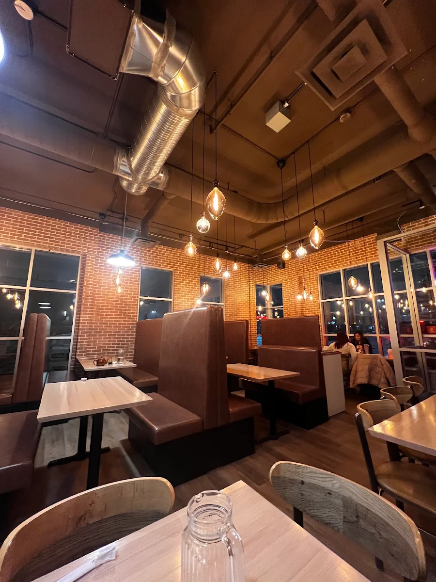 Vibe, Kiro Sushi
