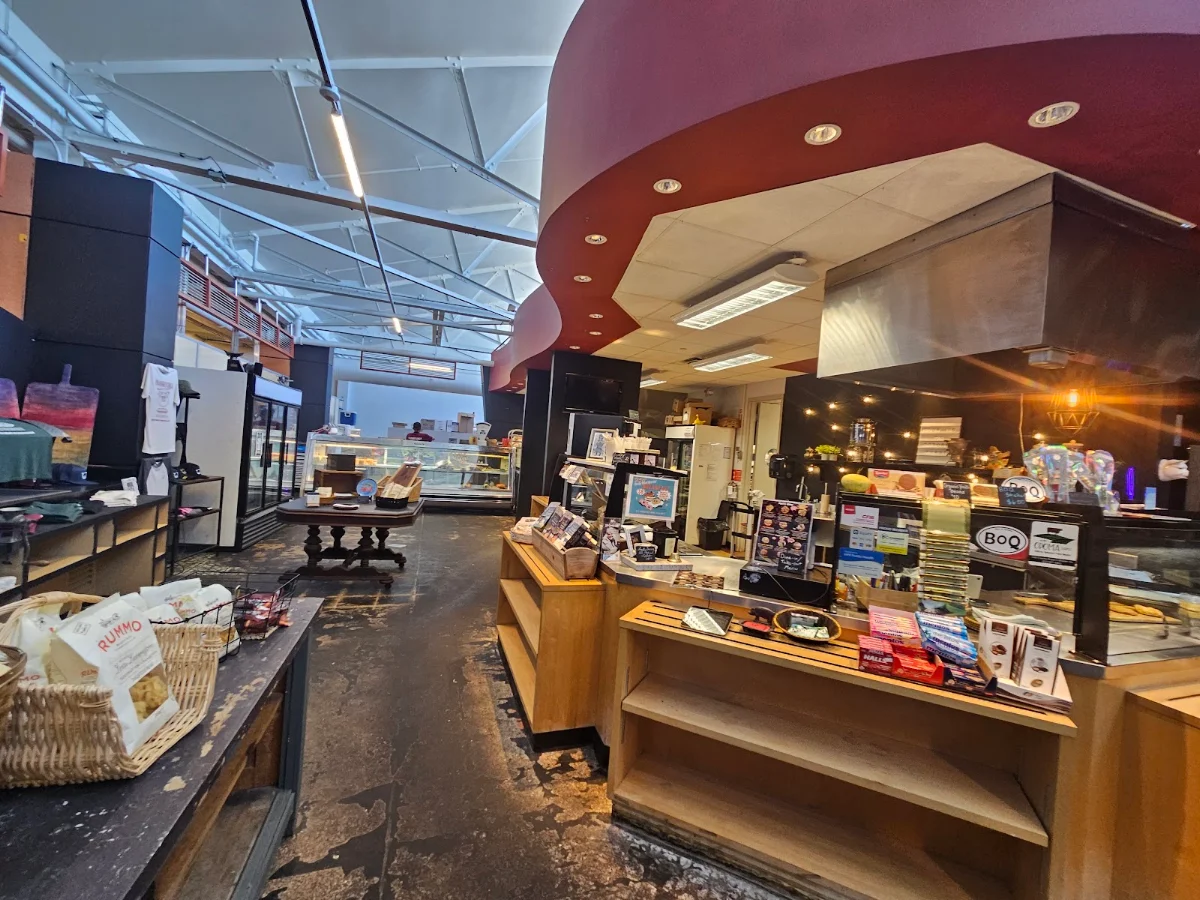 Vibe, Flossie's Sandwich Parlor - Belleville