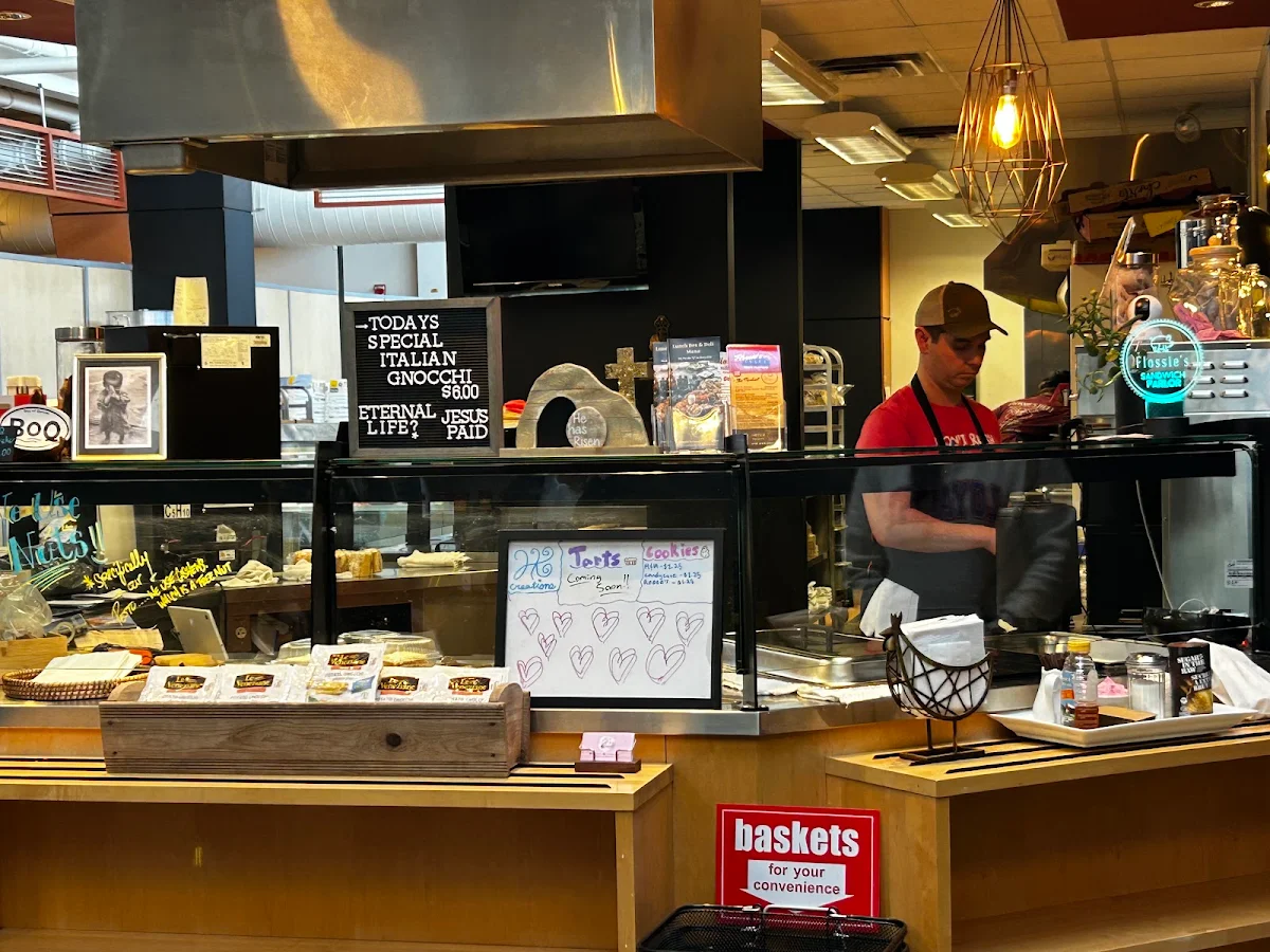 Vibe, Flossie's Sandwich Parlor - Belleville