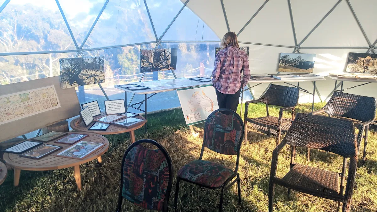 Vibe, Binna Burra Tea House