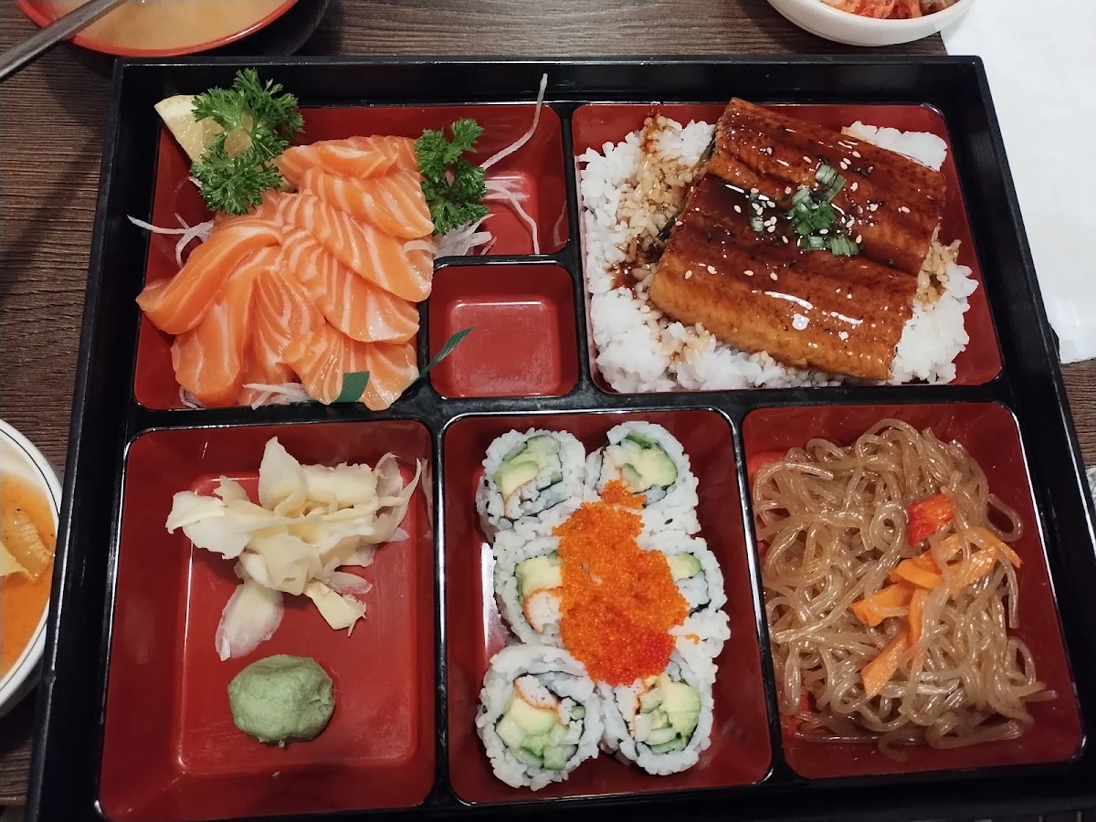 Food & drink, AJIO KOREAN &JAPANESE RESTAURANT (아지오 한식 일식)