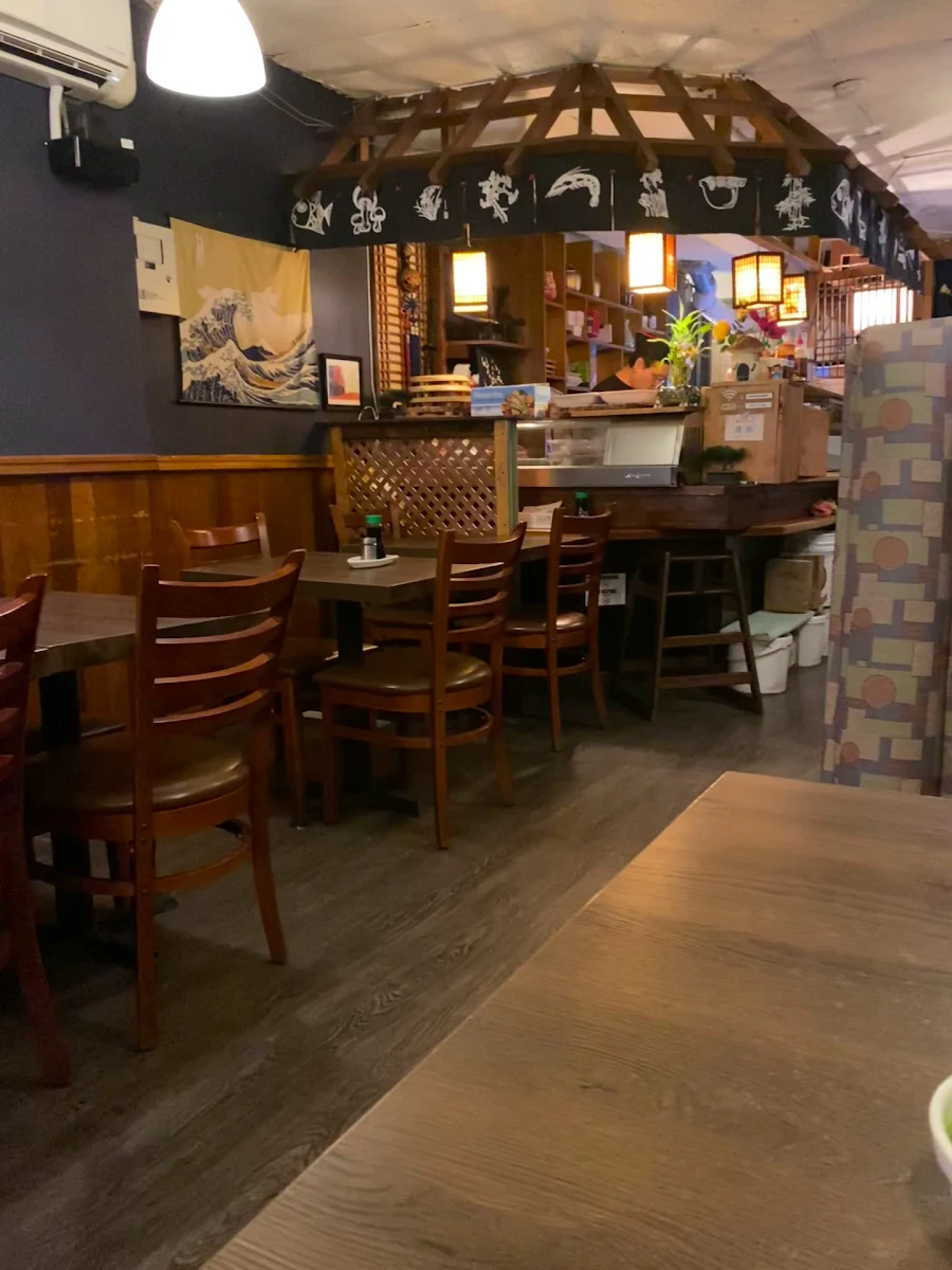 Vibe, AJIO KOREAN &JAPANESE RESTAURANT (아지오 한식 일식)