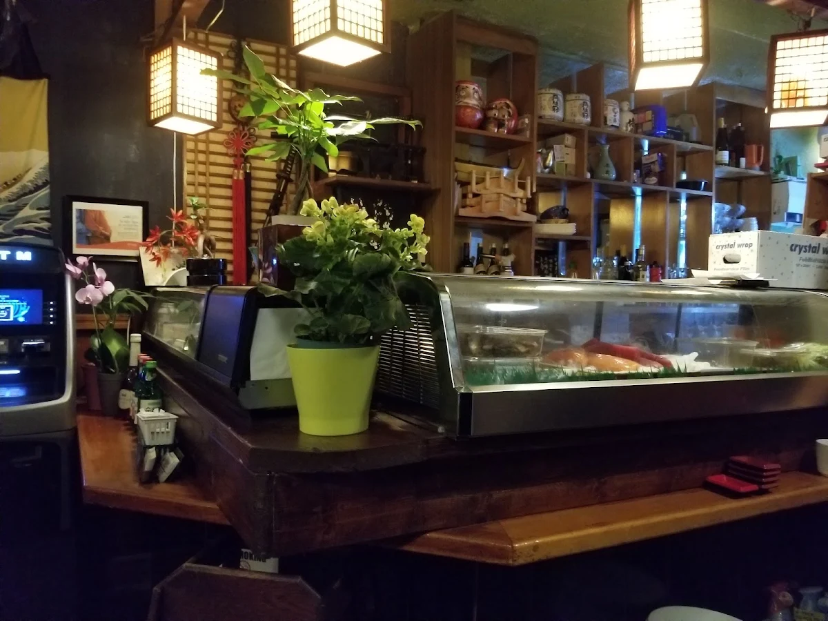 Vibe, AJIO KOREAN &JAPANESE RESTAURANT (아지오 한식 일식)