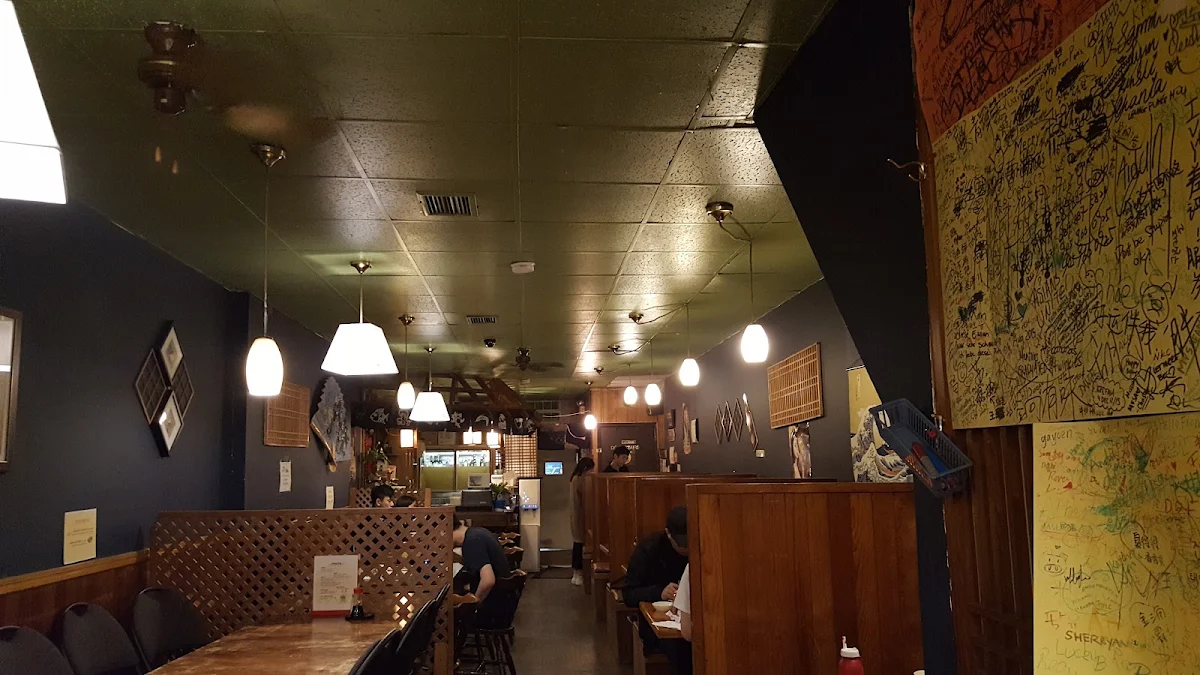 Vibe, AJIO KOREAN &JAPANESE RESTAURANT (아지오 한식 일식)