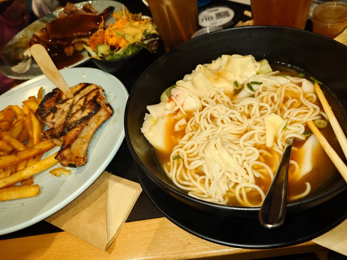 Food & drink, Red Panda Noodles