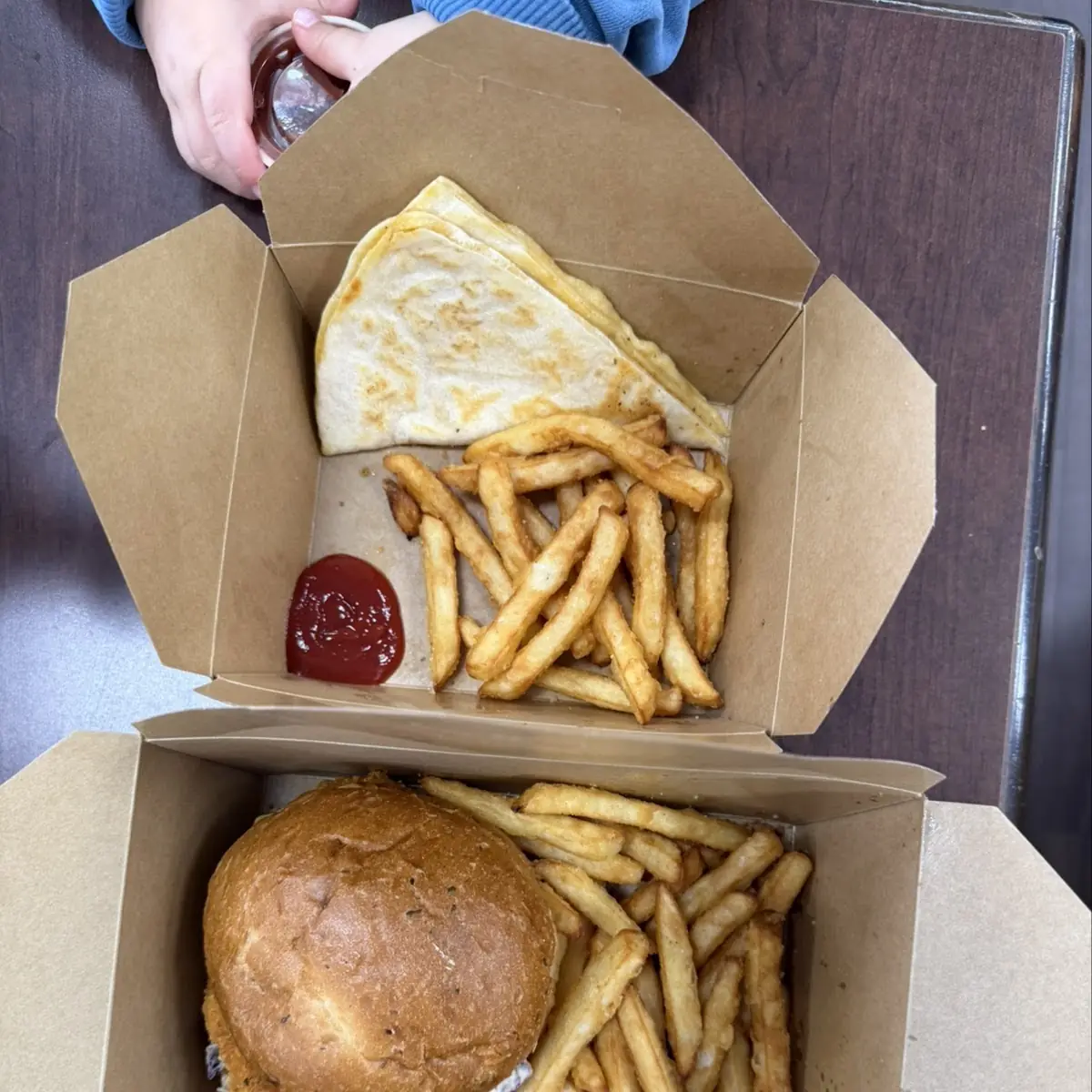 Food & drink, Raven's Bar + Grill