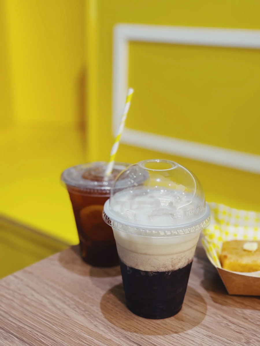 Food & drink, Toast Go Gold