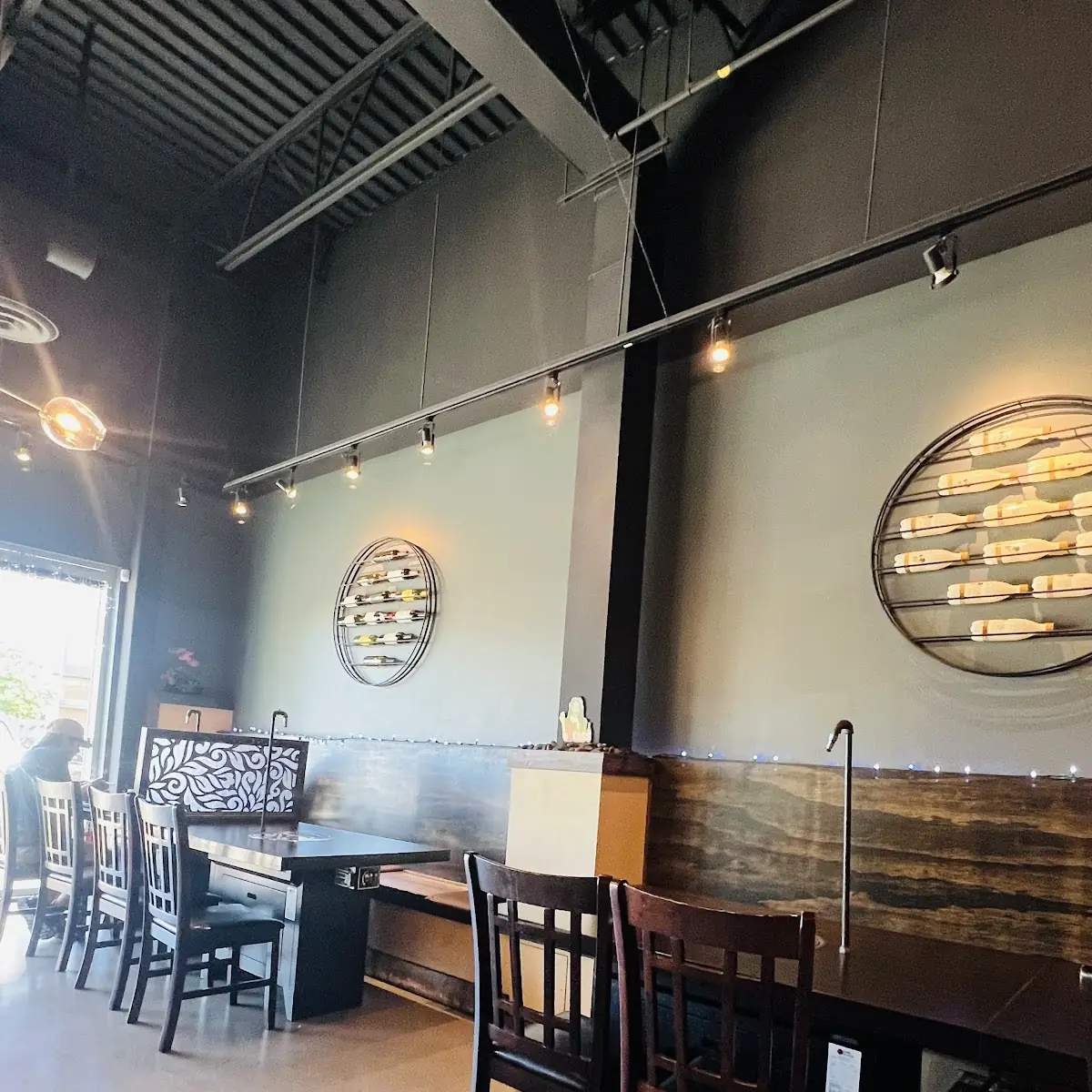 Vibe, Woo Korean BBQ House