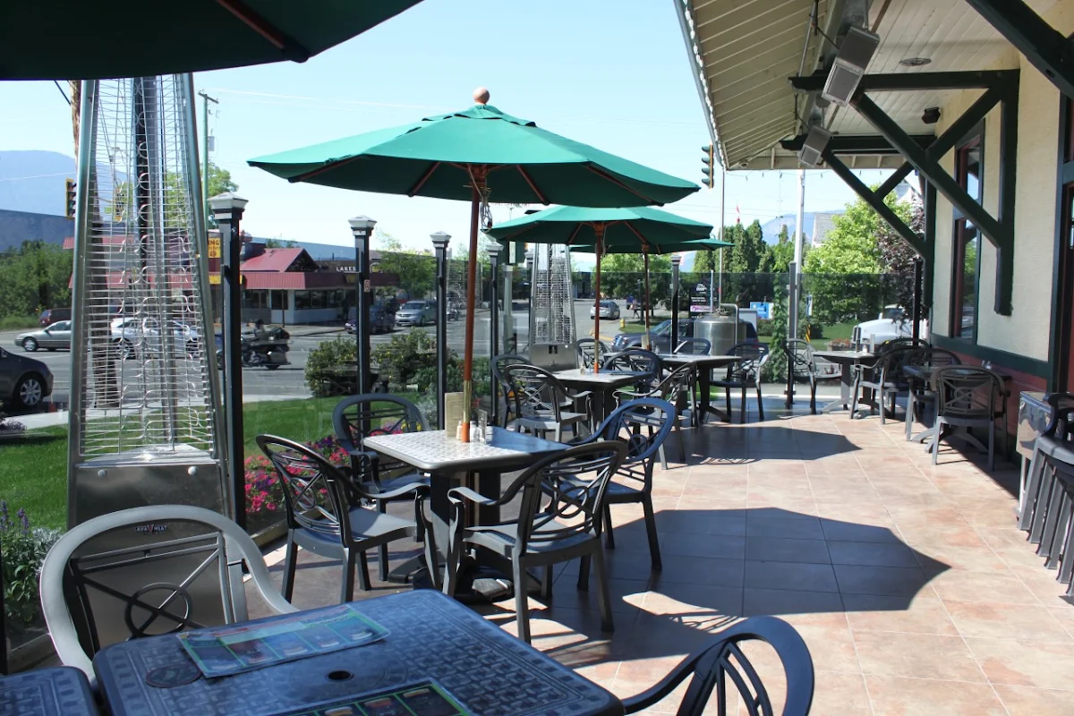 Vibe, Barley Station Brewpub