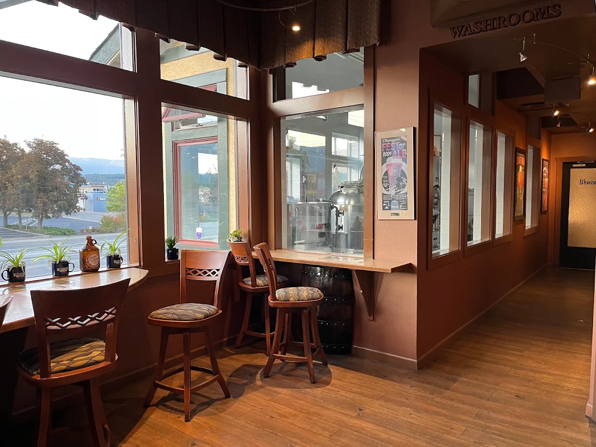 Vibe, Barley Station Brewpub