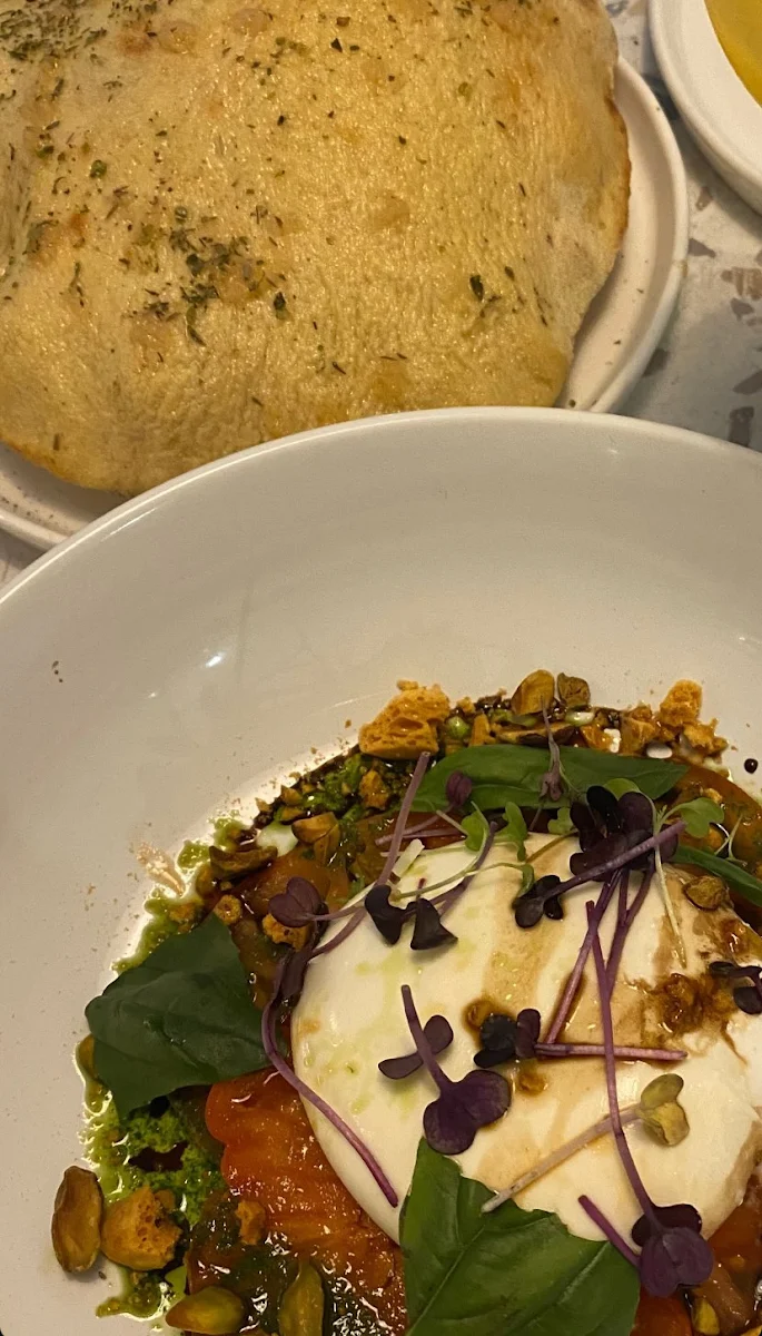 Food & drink, TOMS Eatery