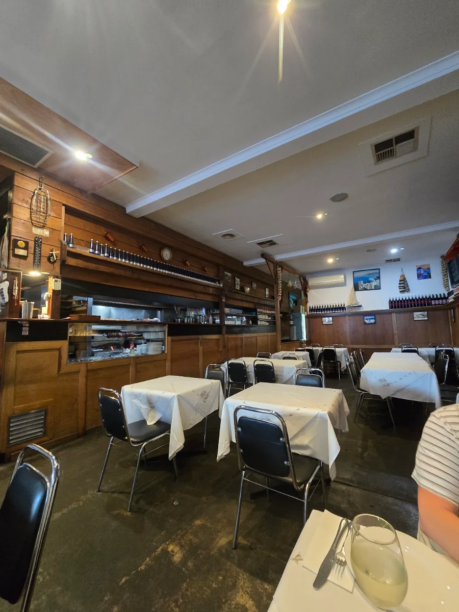 Vibe, Doncaster Greek Tavern